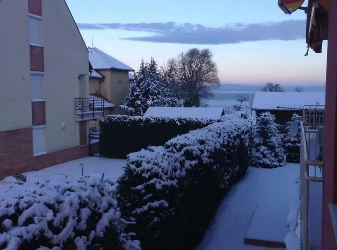 Aranypart Apartament